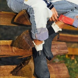 Blundstone classic 550 Chelsea boots rustic black